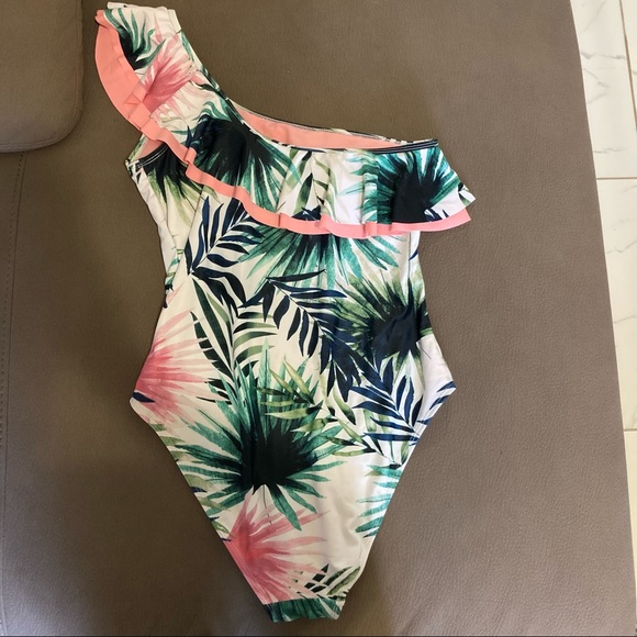 One shoulder ruffle leaf print one piece swim - Picture 2 of 3